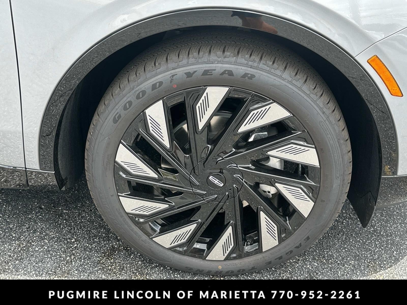 2025 Lincoln Nautilus Reserve