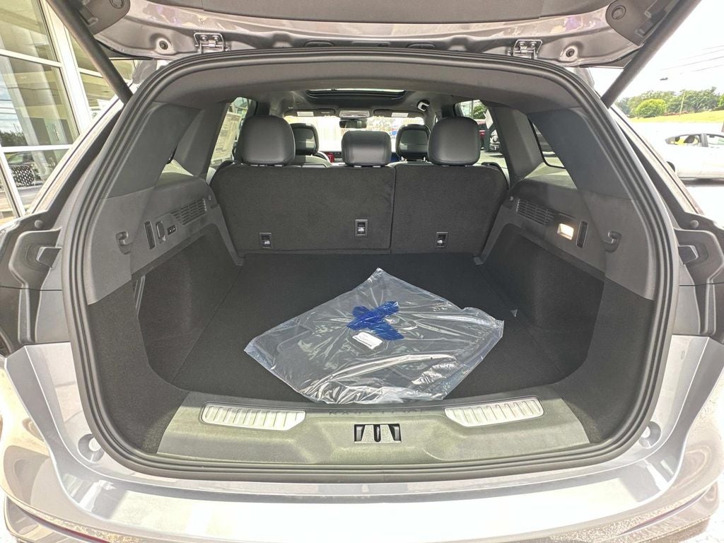 2025 Lincoln Nautilus Reserve