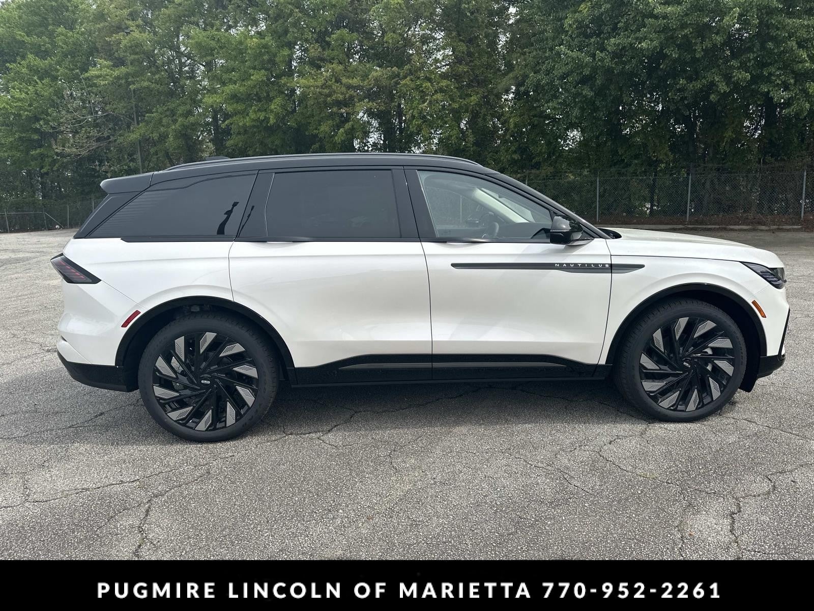 2026 Lincoln Nautilus Reserve