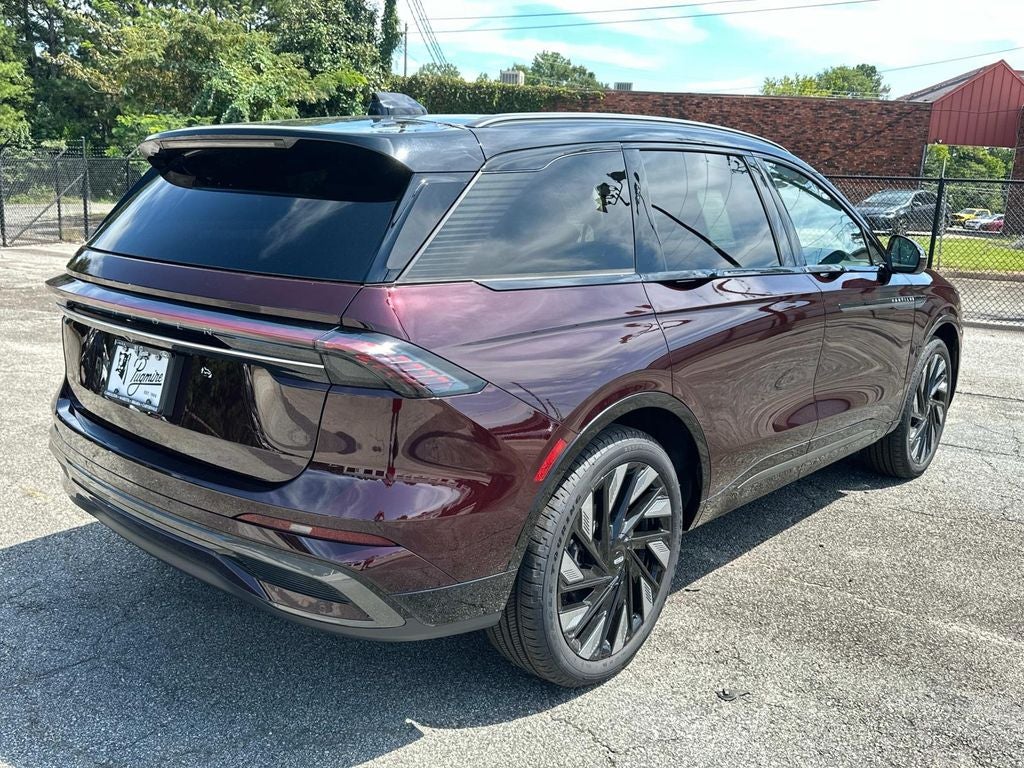 2025 Lincoln Nautilus Reserve