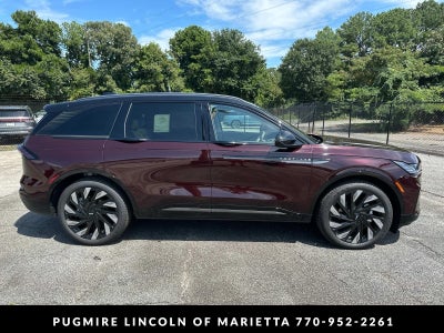 2025 Lincoln Nautilus Reserve