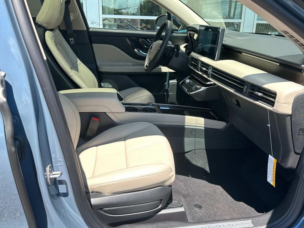 2025 Lincoln Corsair Plug-In Hybrid Grand Touring