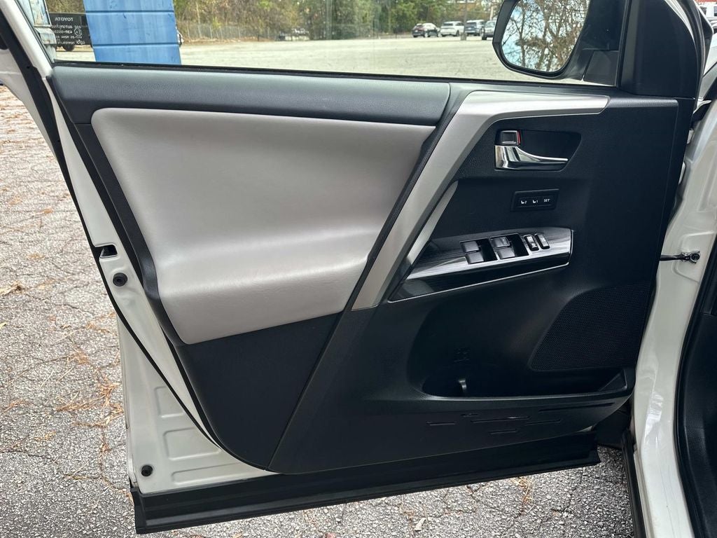 2018 Toyota RAV4 Hybrid Limited