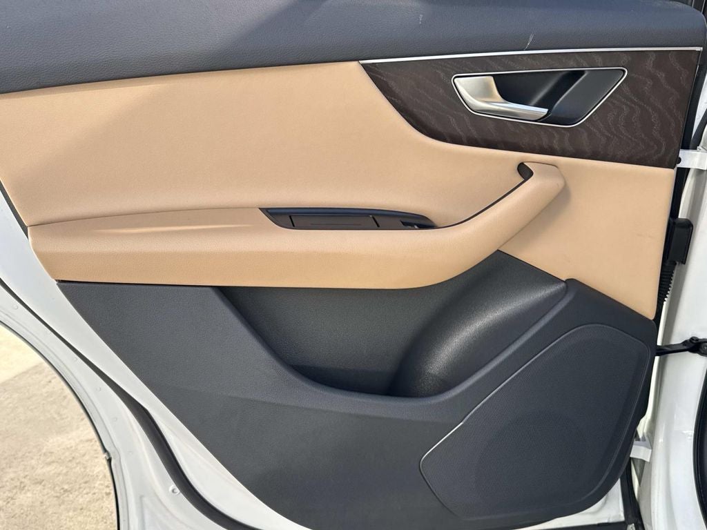 2021 Audi Q7 55 Premium quattro