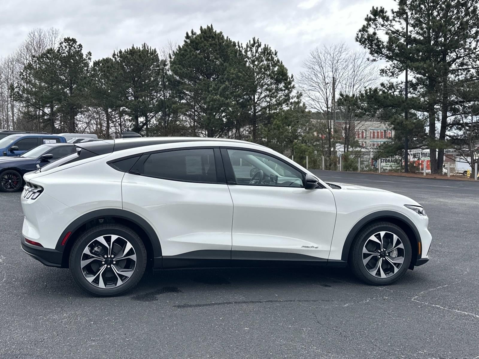 2026 Ford MUSTANG MACH-E SELECT RWD