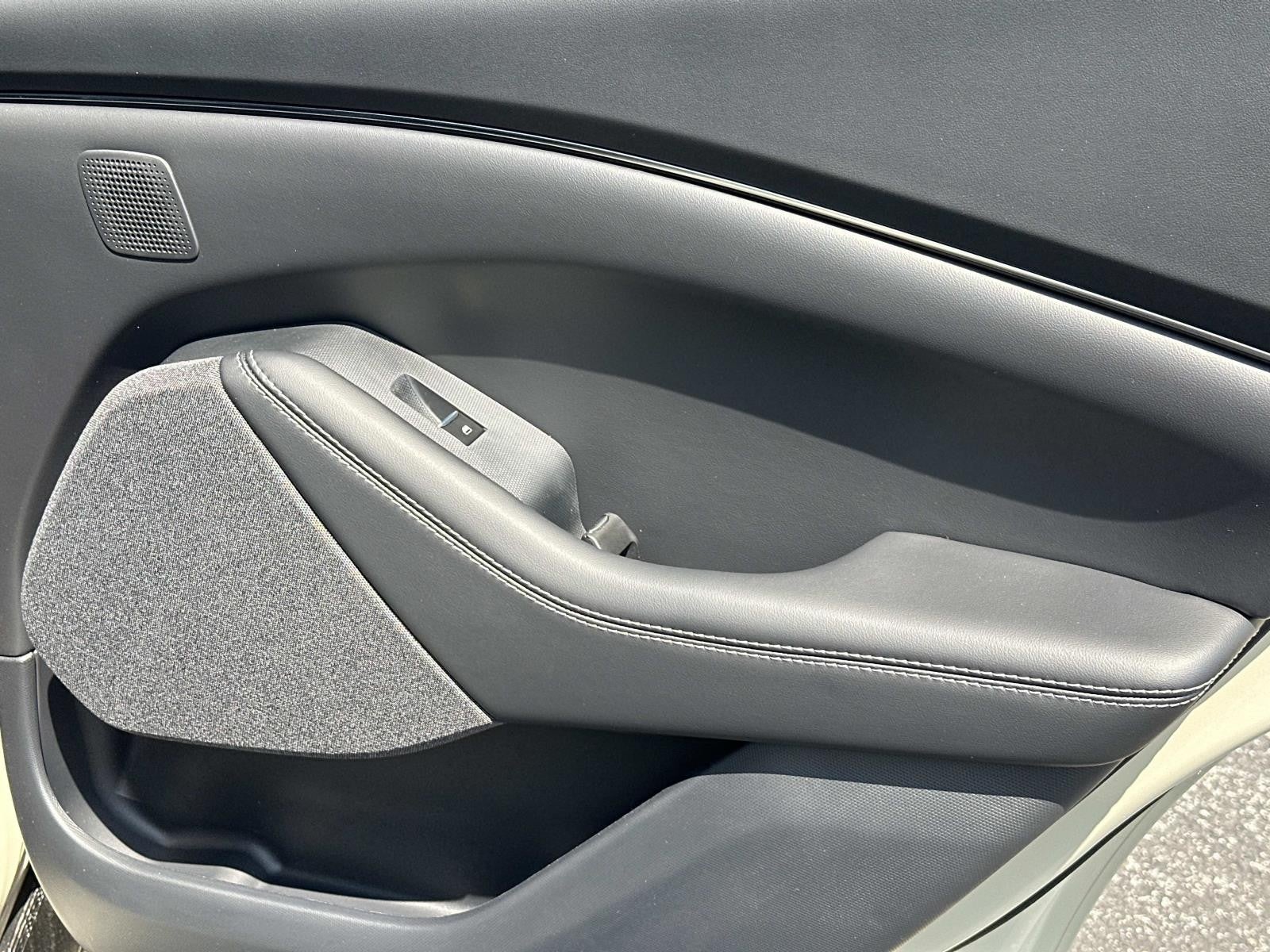 2025 Ford Mustang Mach-E PREMIUM RWD