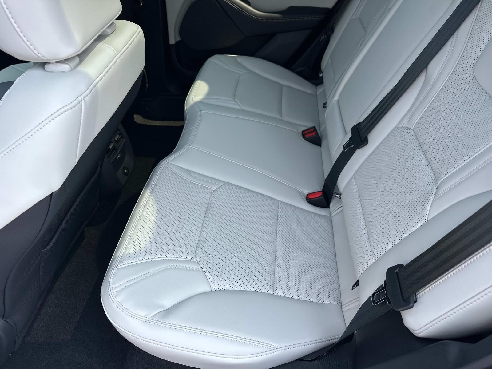 2025 Ford Mustang Mach-E PREMIUM RWD