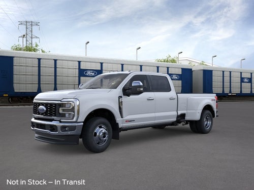 2026 Ford Super Duty F-350 DRW LARIAT