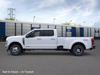 2026 Ford Super Duty F-350 DRW LARIAT