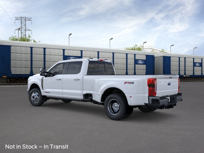 2026 Ford Super Duty F-350 DRW LARIAT