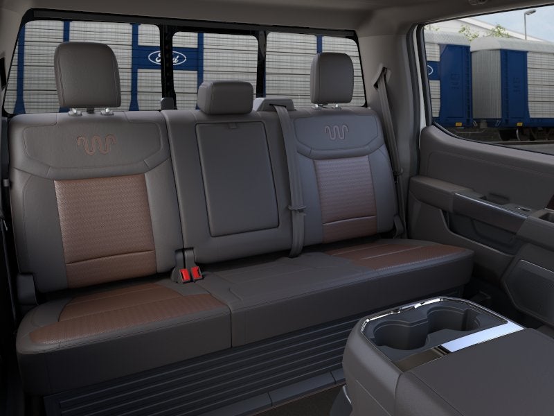 2026 Ford Super Duty F-350 DRW LARIAT