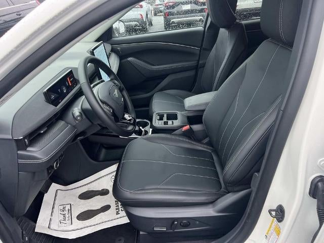 2026 Ford MUSTANG MACH-E SELECT RWD