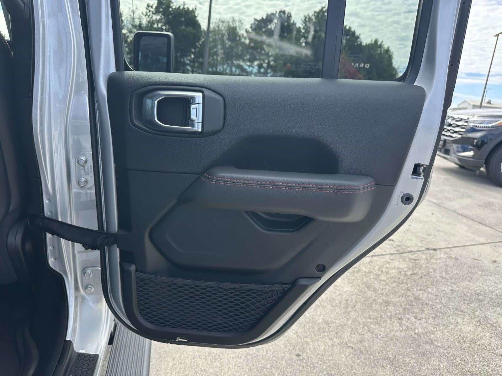 2022 Jeep rubicon gladiator SUV