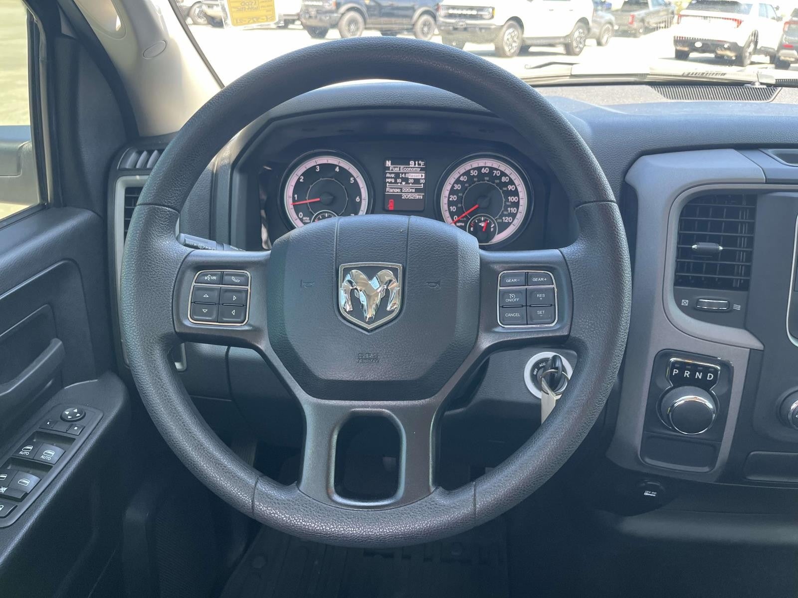 2024 RAM 1500 Classic CLASSIC