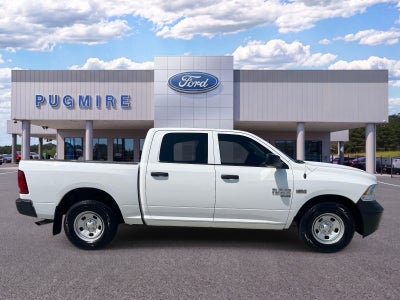 2024 RAM 1500 Classic CLASSIC