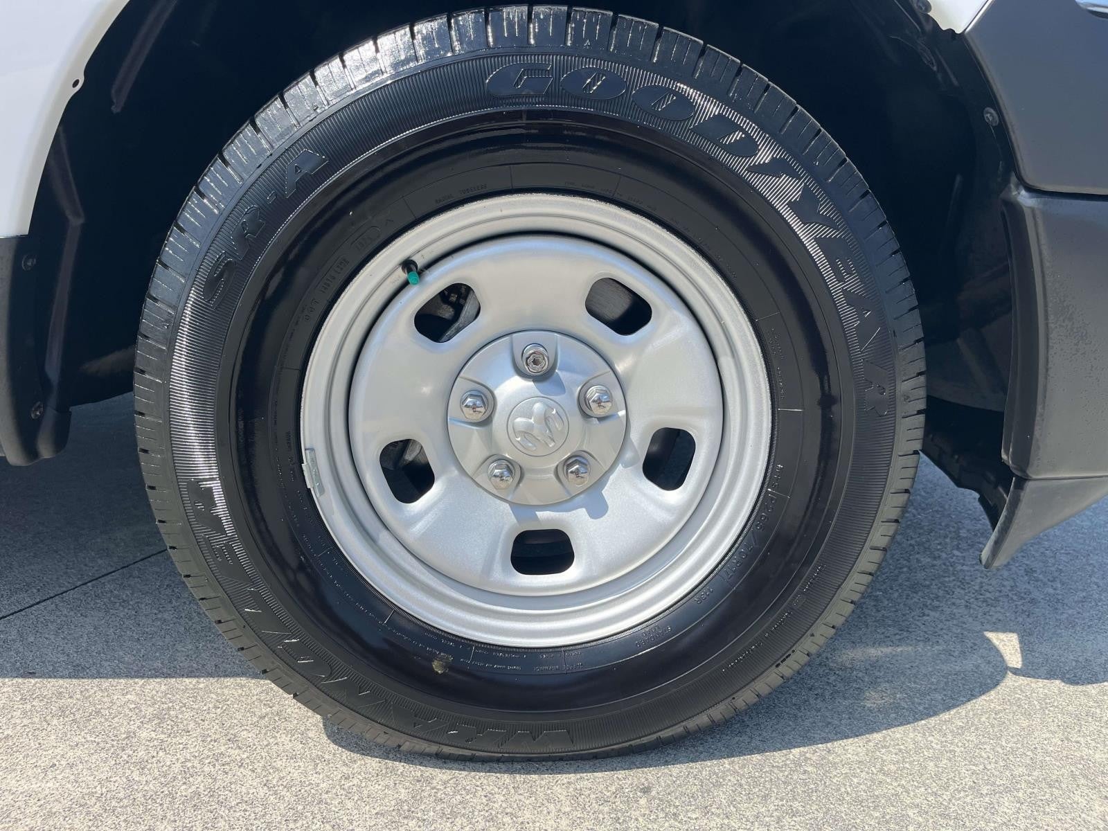 2024 RAM 1500 Classic CLASSIC