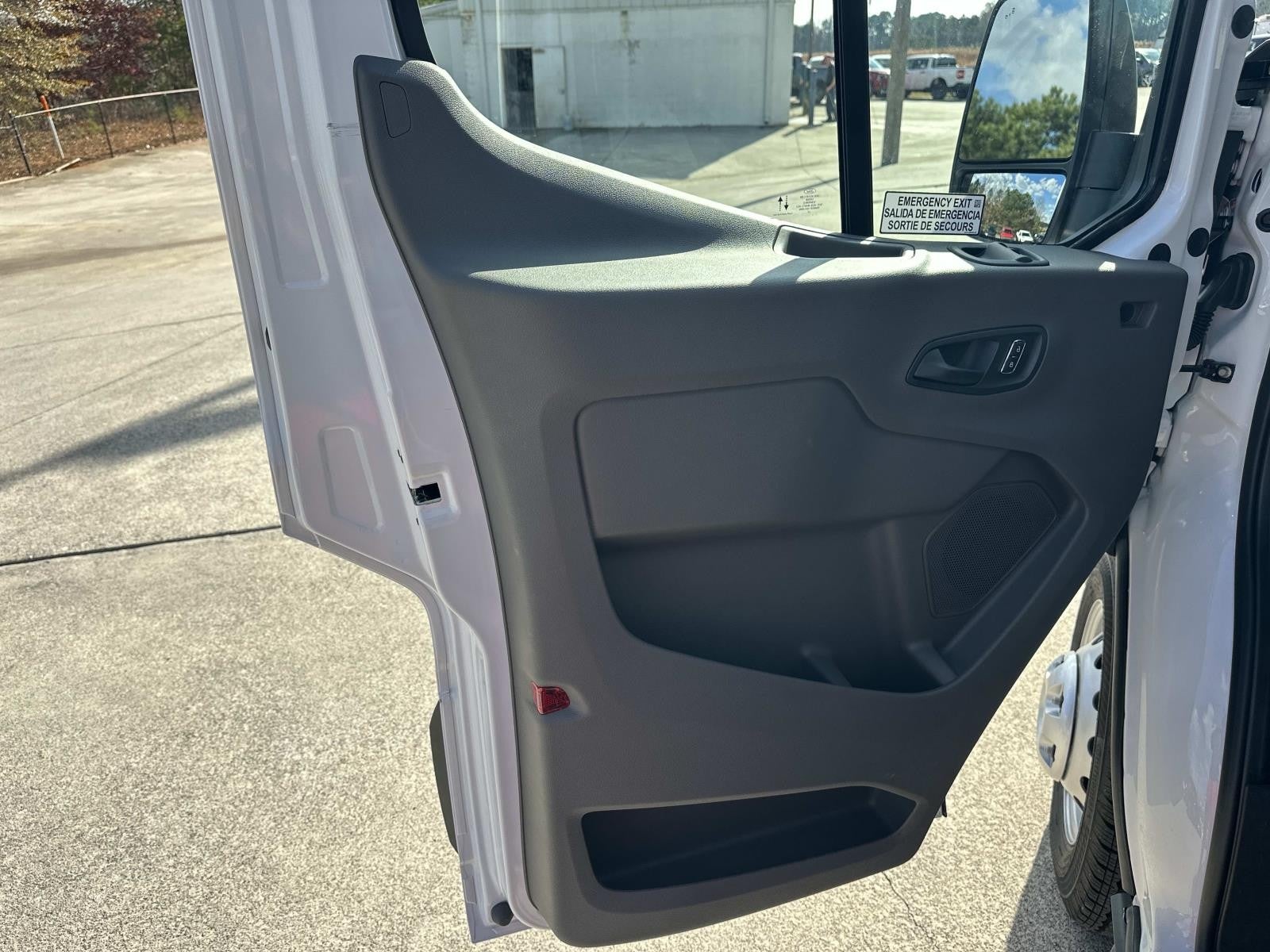 2025 Ford Transit Passenger Wagon T-350 HD 148 EL HIGH ROO