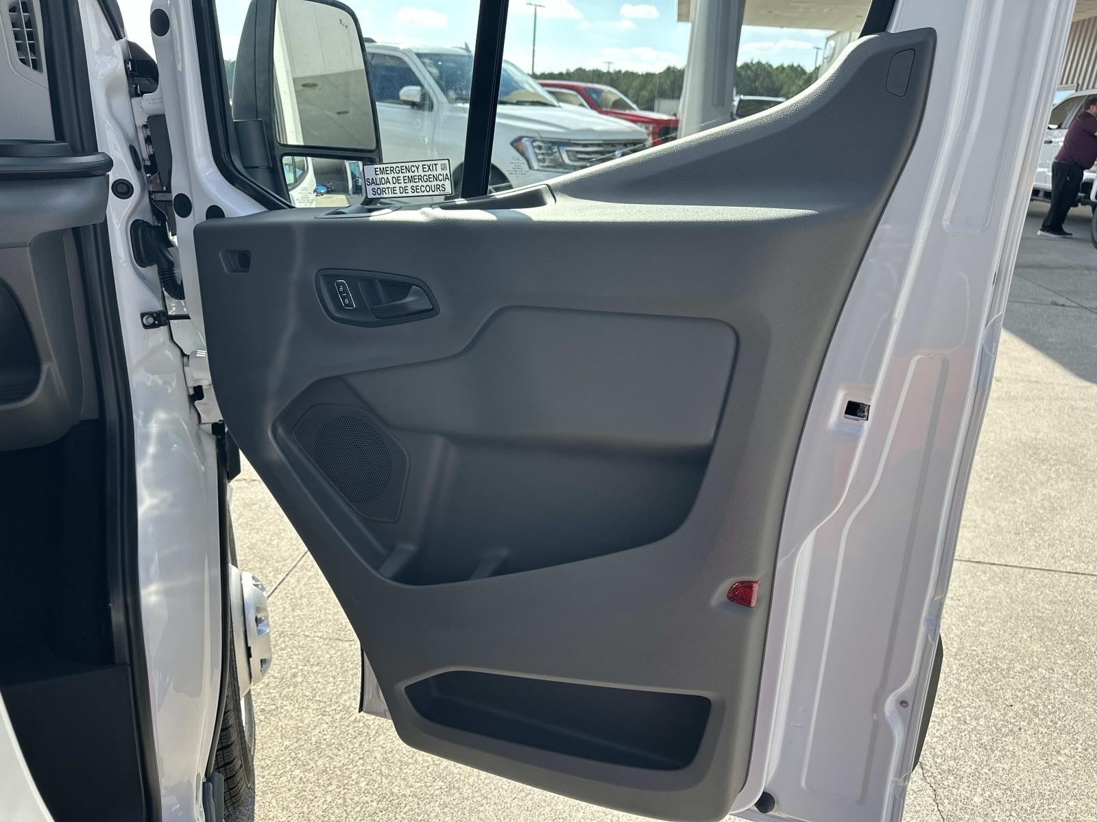 2025 Ford Transit Passenger Wagon T-350 HD 148 EL HIGH ROO