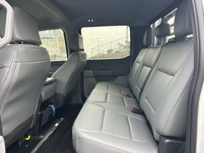 2026 Ford Super Duty F-350 DRW XL 4WD CREW CAB 179 WB 6