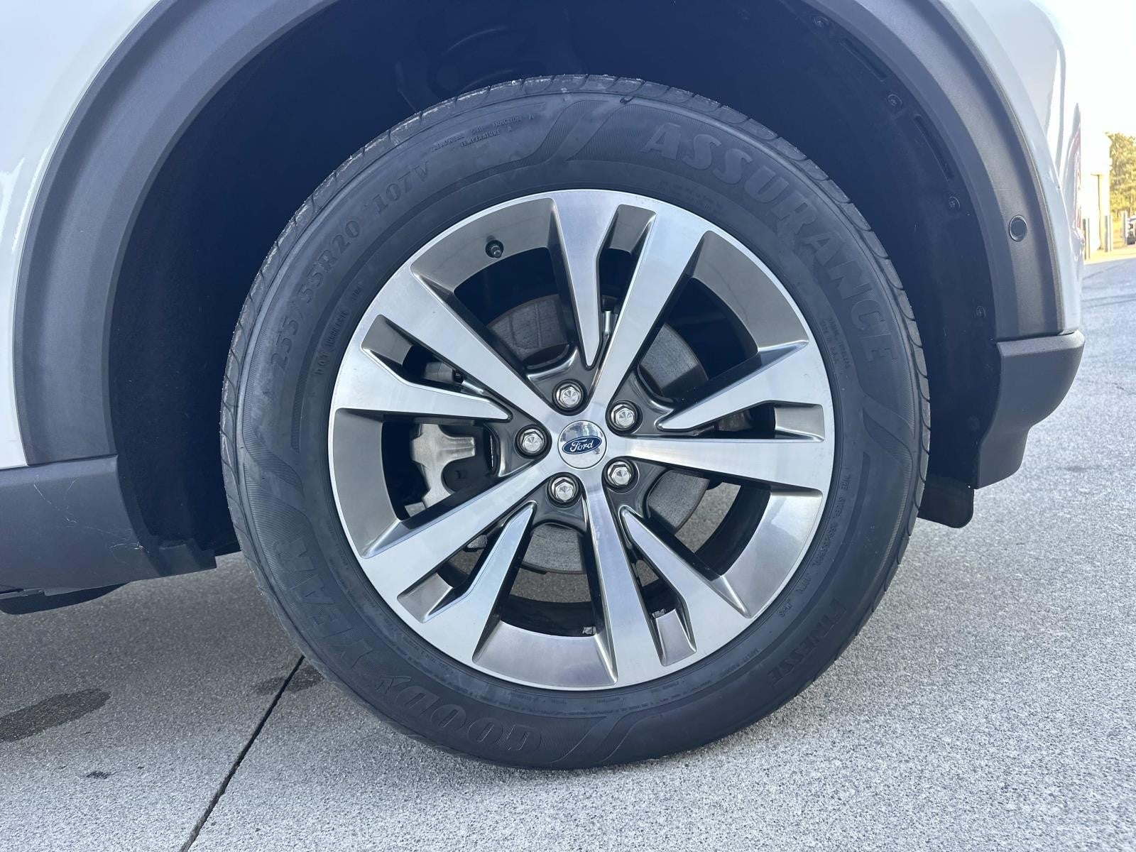 2020 Ford Explorer PLATINUM 4WD