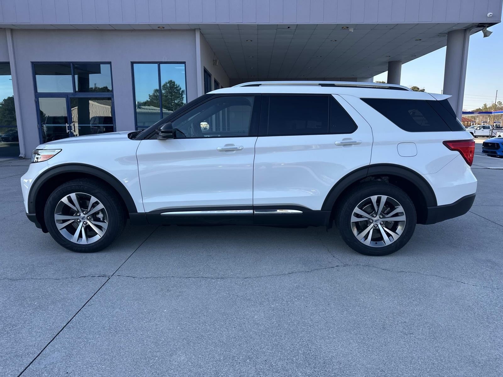 2020 Ford Explorer PLATINUM 4WD