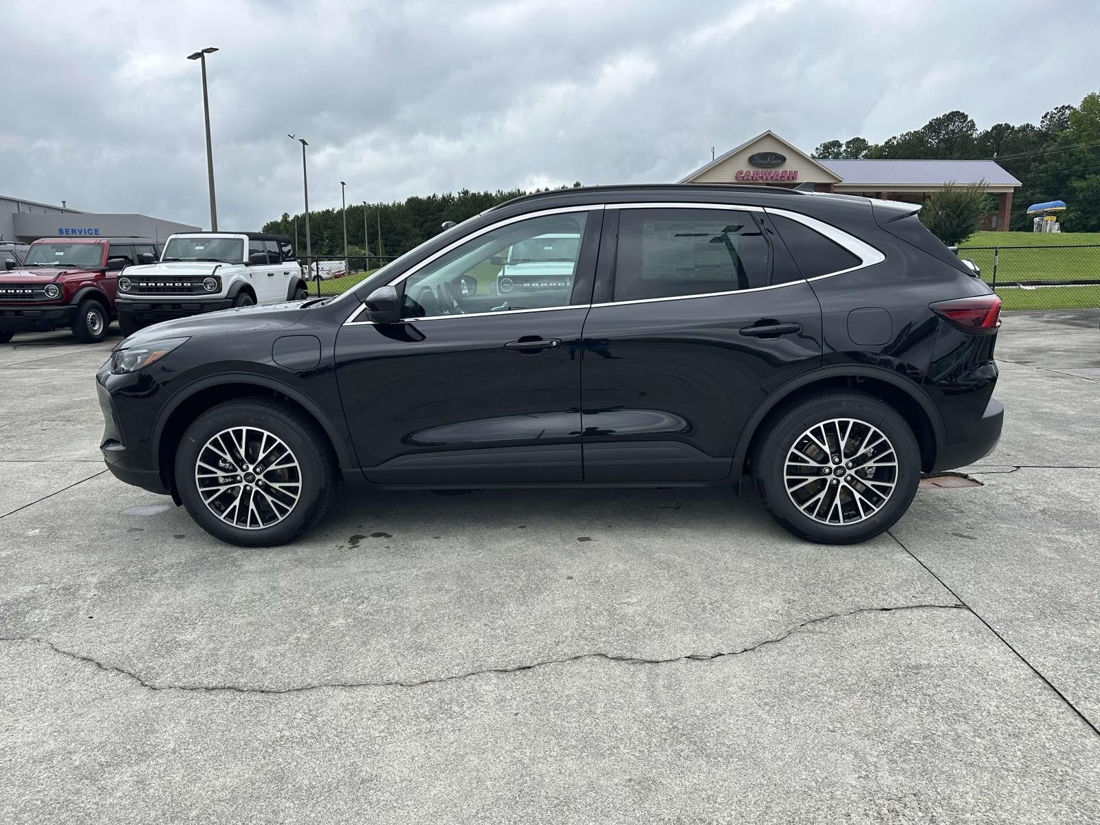 2025 Ford Escape PHEV FWD