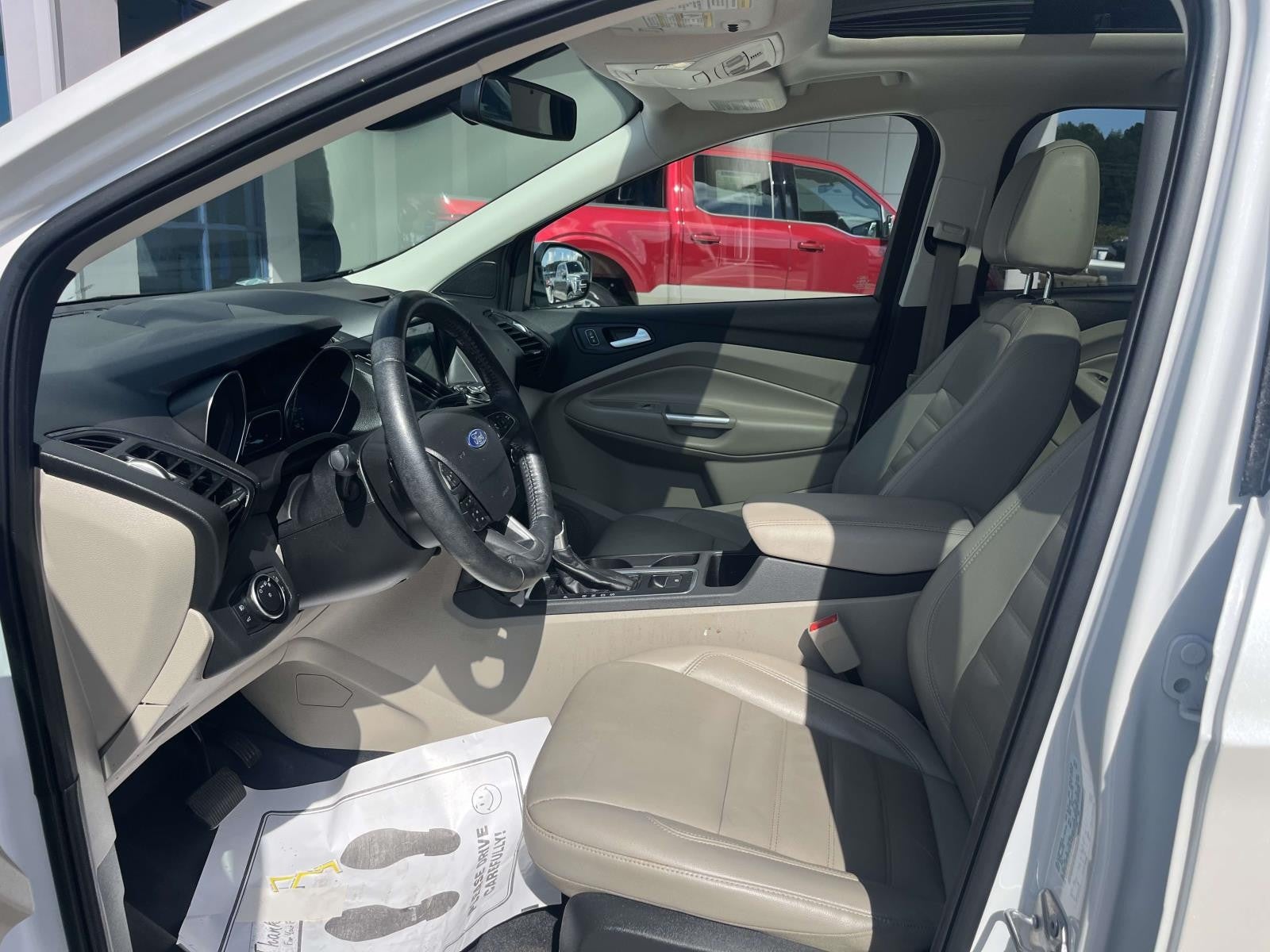 2017 Ford Escape TITANIUM FWD