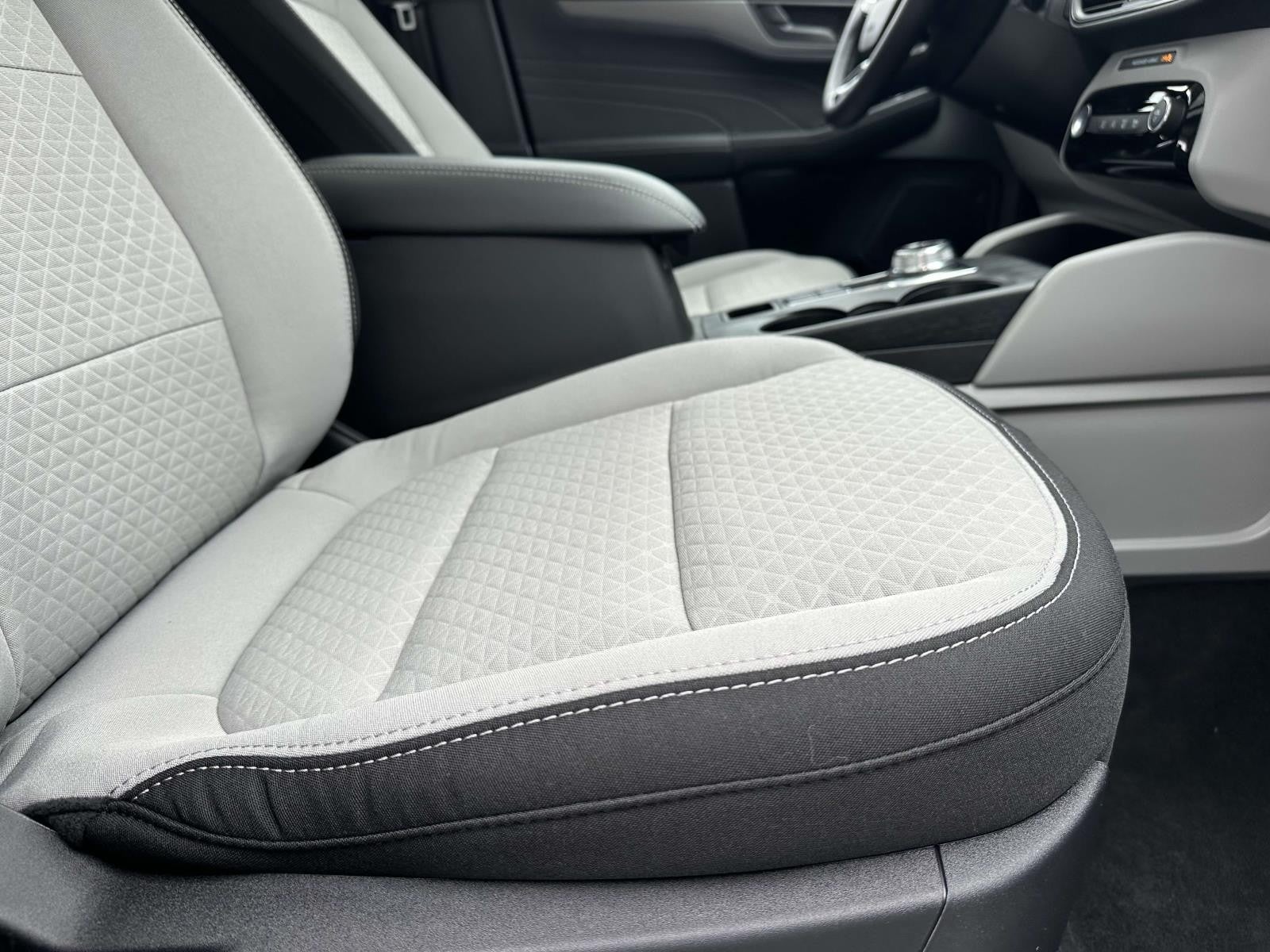 2025 Ford Escape ST LINE FWD