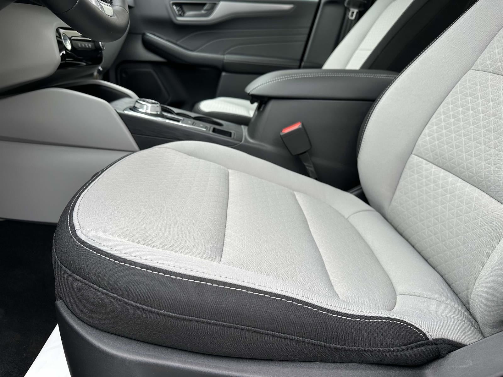 2025 Ford Escape ST LINE FWD