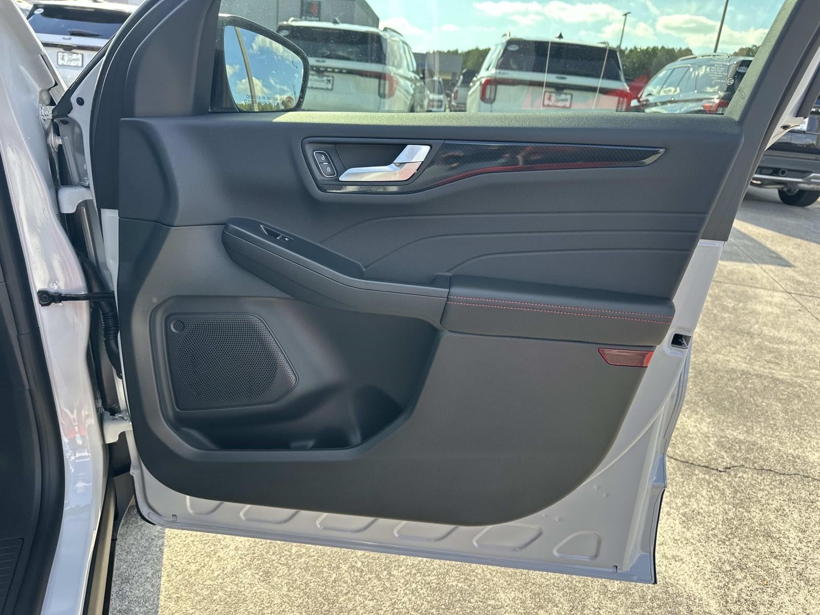 2026 Ford Escape ST-LINE SELECT AWD