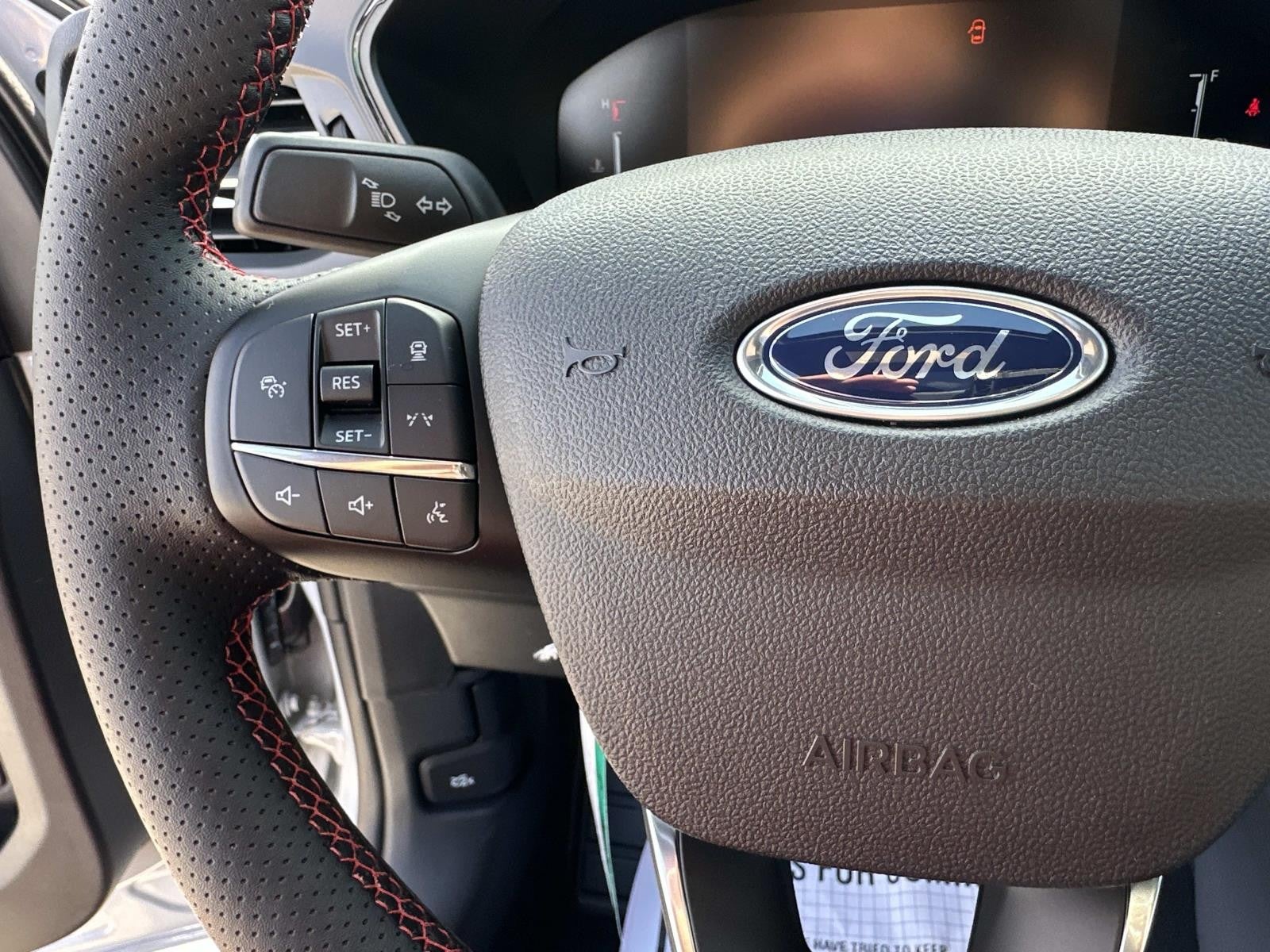 2026 Ford Escape ST-LINE SELECT AWD