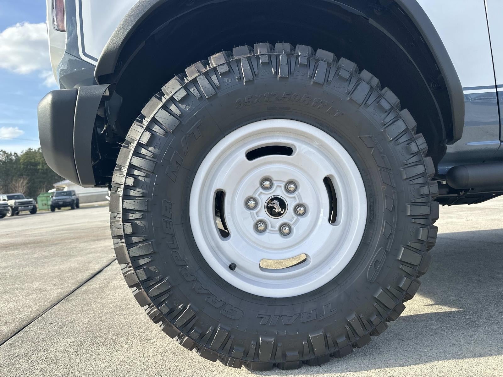 2025 Ford Bronco HERITAGE EDITION 4 DOOR