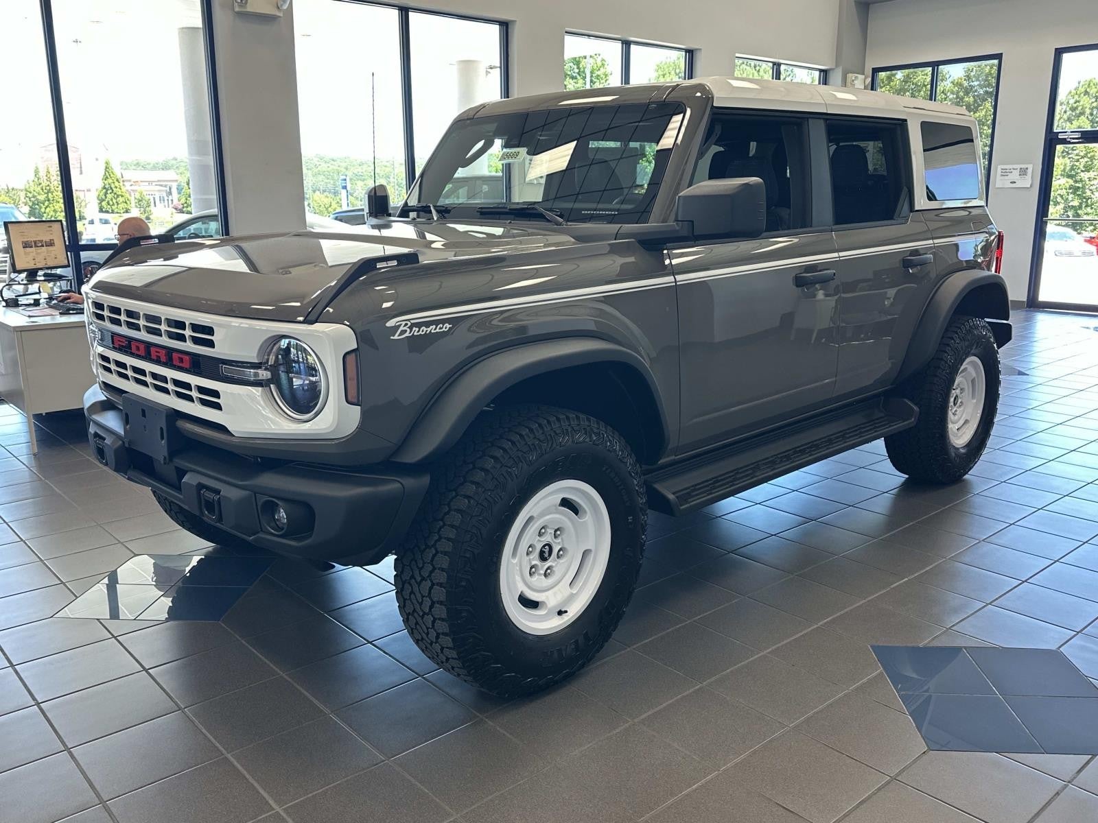 2026 Ford Bronco HERITAGE EDITION 4 DOOR A