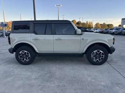 2025 Ford Bronco OUTER BANKS 4 DOOR 4X4