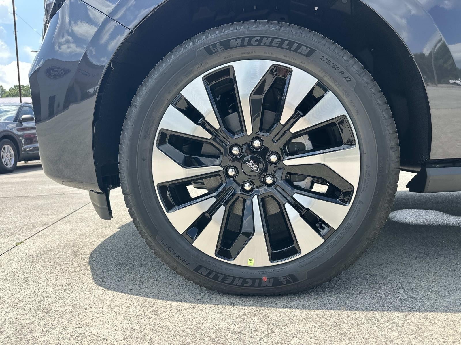 2027 Ford Expedition Max PLATINUM 4X4