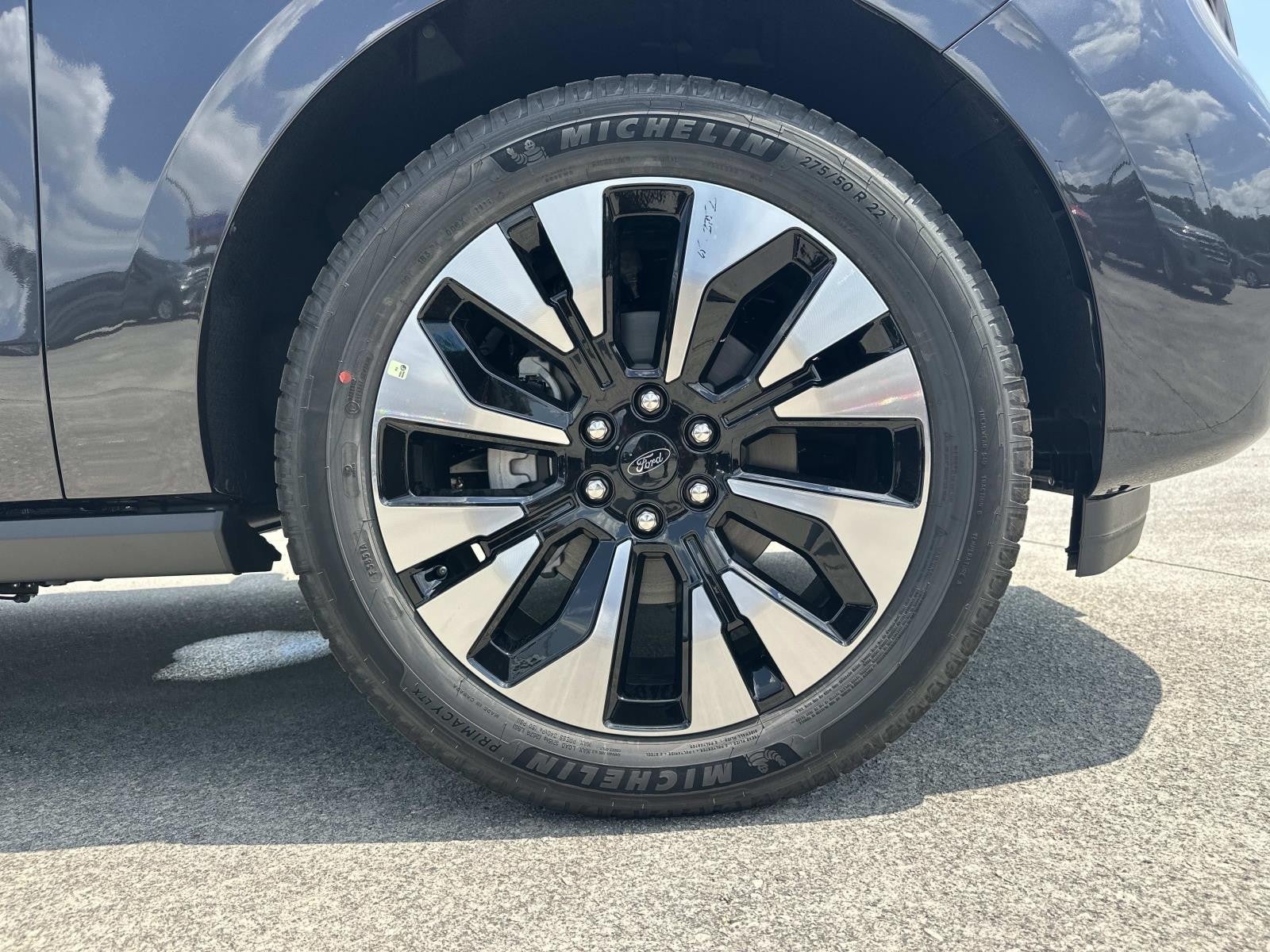 2027 Ford Expedition Max PLATINUM 4X4