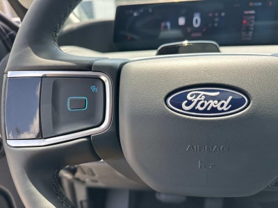 2027 Ford Expedition Max PLATINUM 4X4