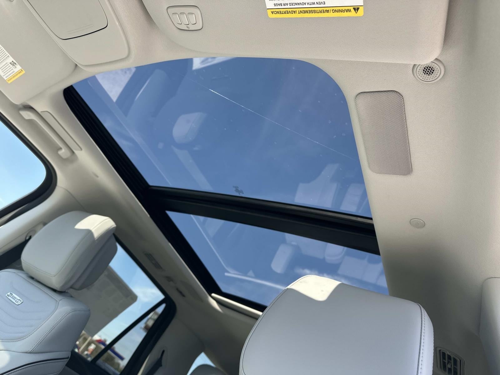 2026 Ford Expedition Max PLATINUM 4X4