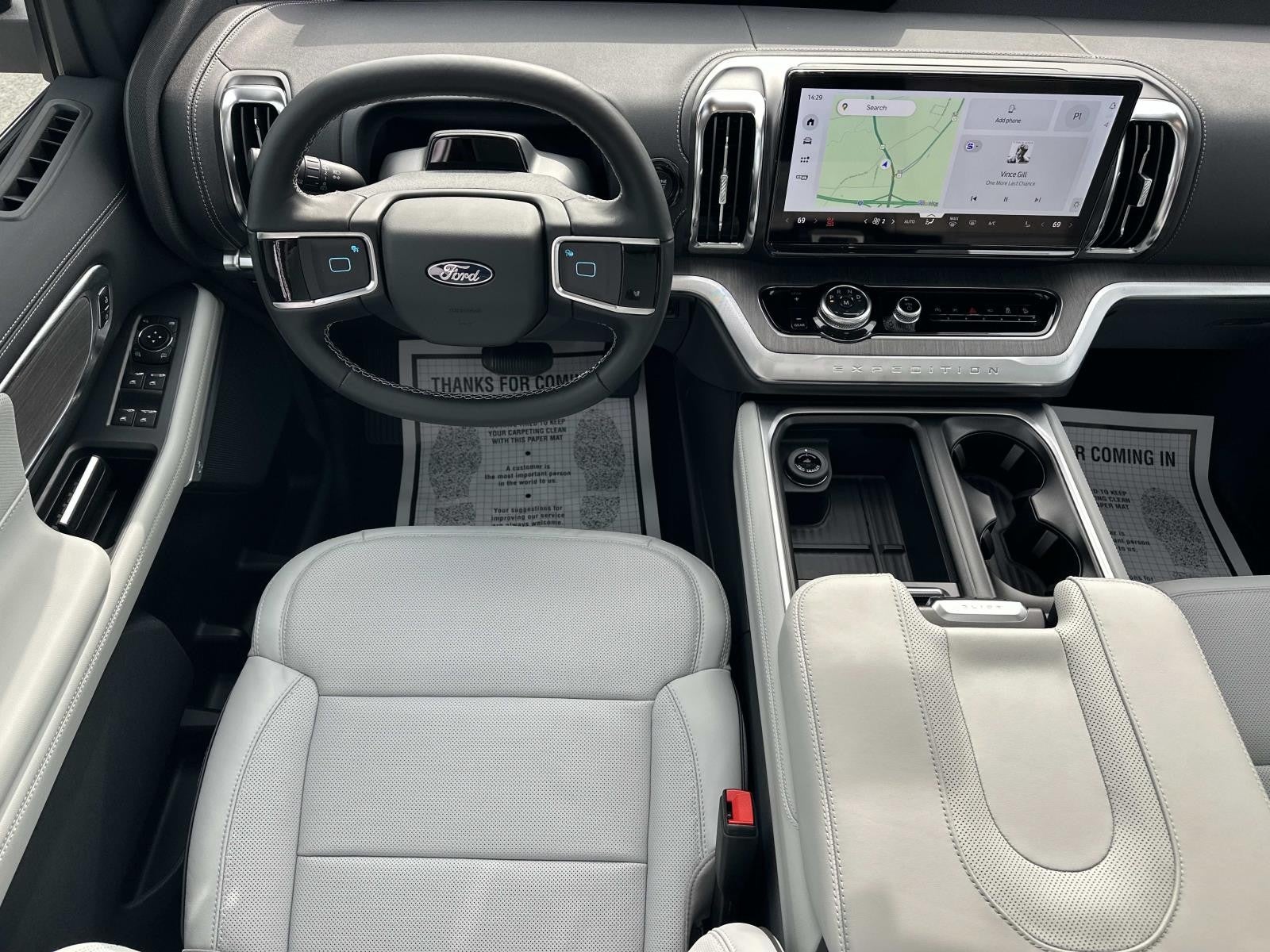 2026 Ford Expedition Max PLATINUM 4X4