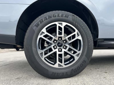 2025 Ford Expedition ACTIVE 4X2