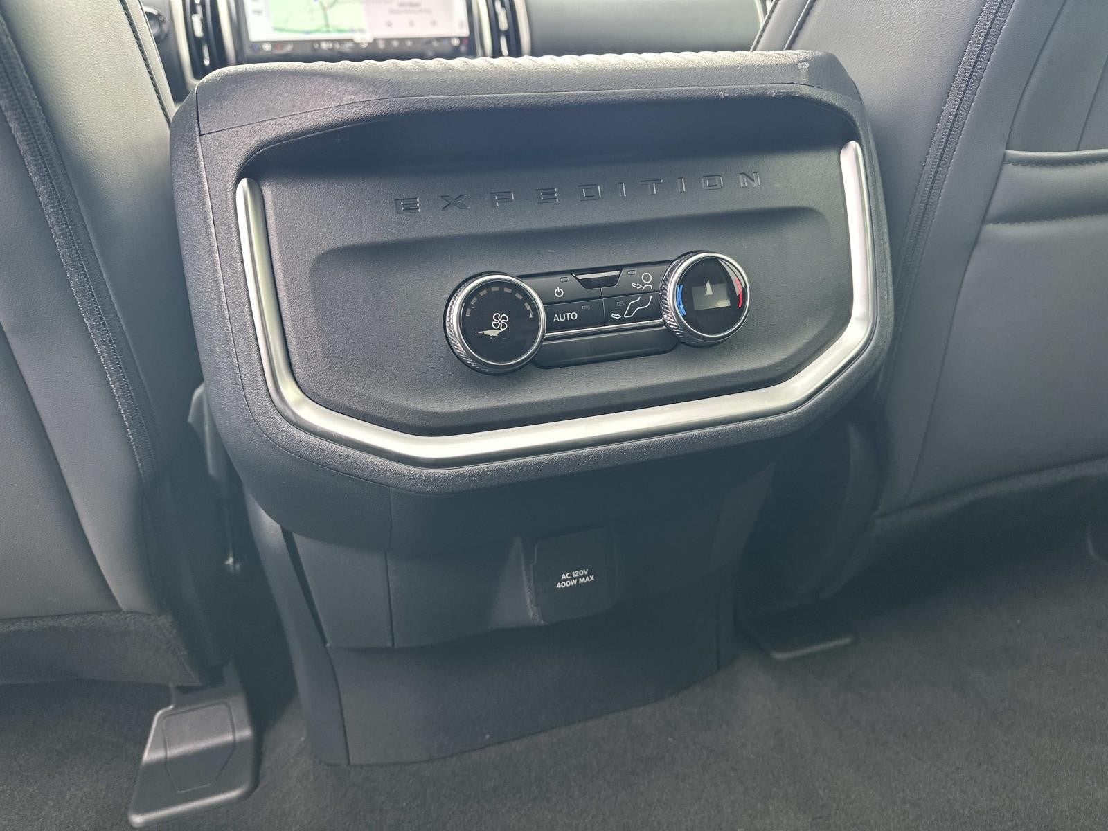 2025 Ford Expedition ACTIVE 4X2