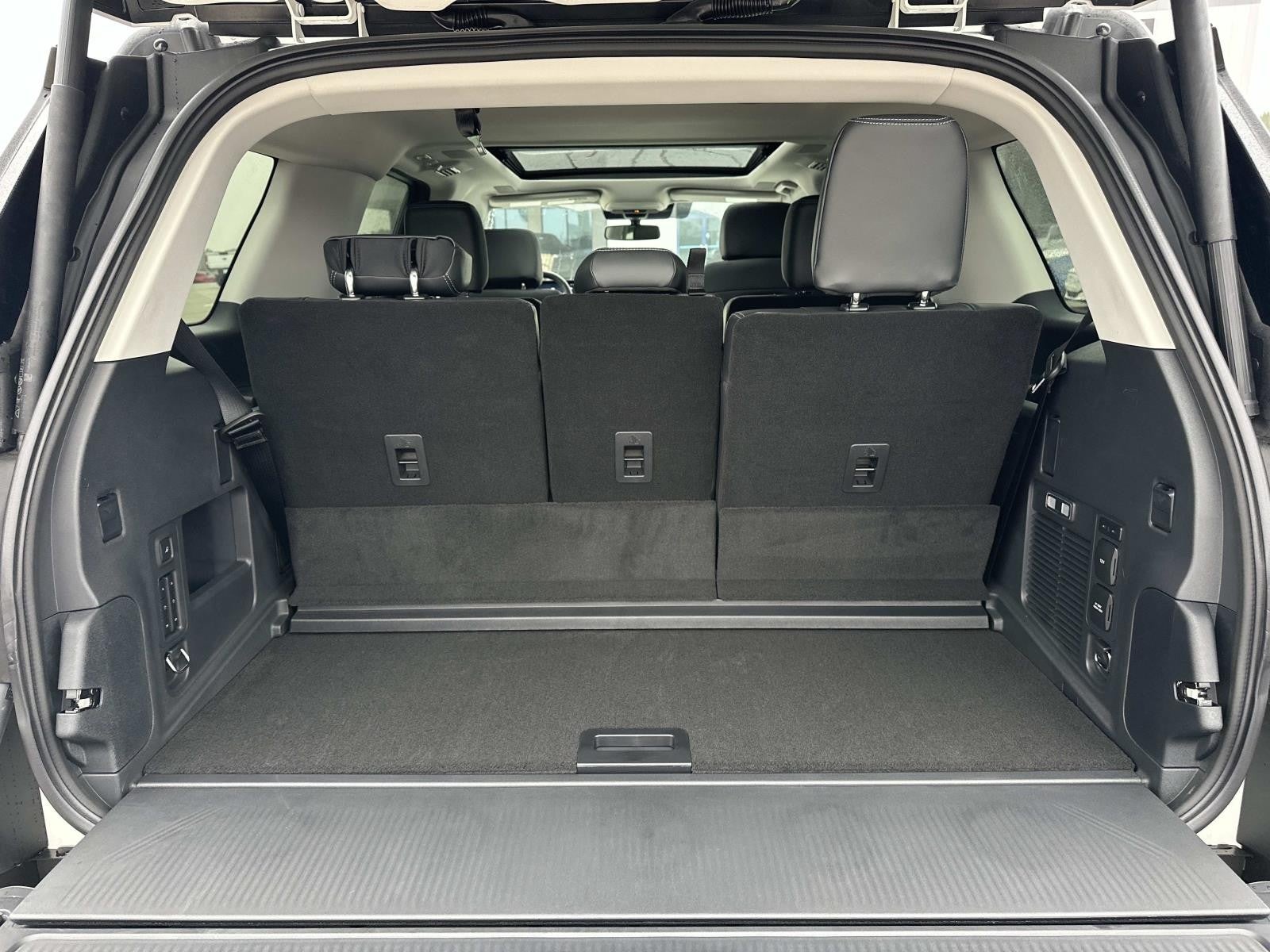 2025 Ford Expedition PLATINUM 4X4