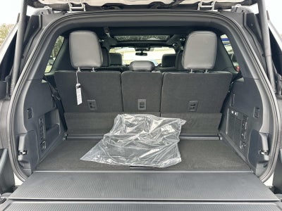 2025 Ford Expedition PLATINUM 4X4