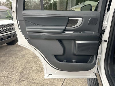 2025 Ford Expedition PLATINUM 4X4