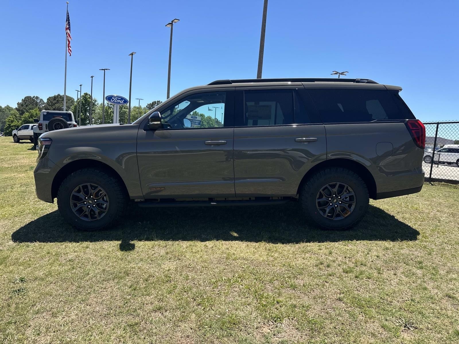 2026 Ford Expedition TREMOR 4X4