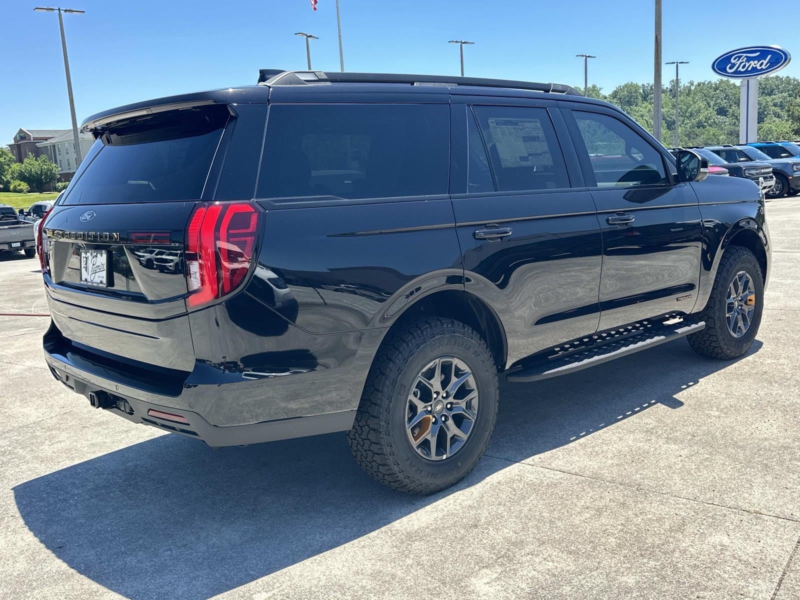 2026 Ford Expedition TREMOR 4X4