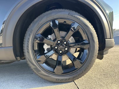 2024 Ford Explorer ST-Line