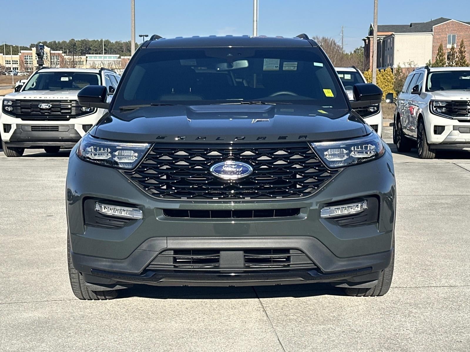 2024 Ford Explorer ST-Line