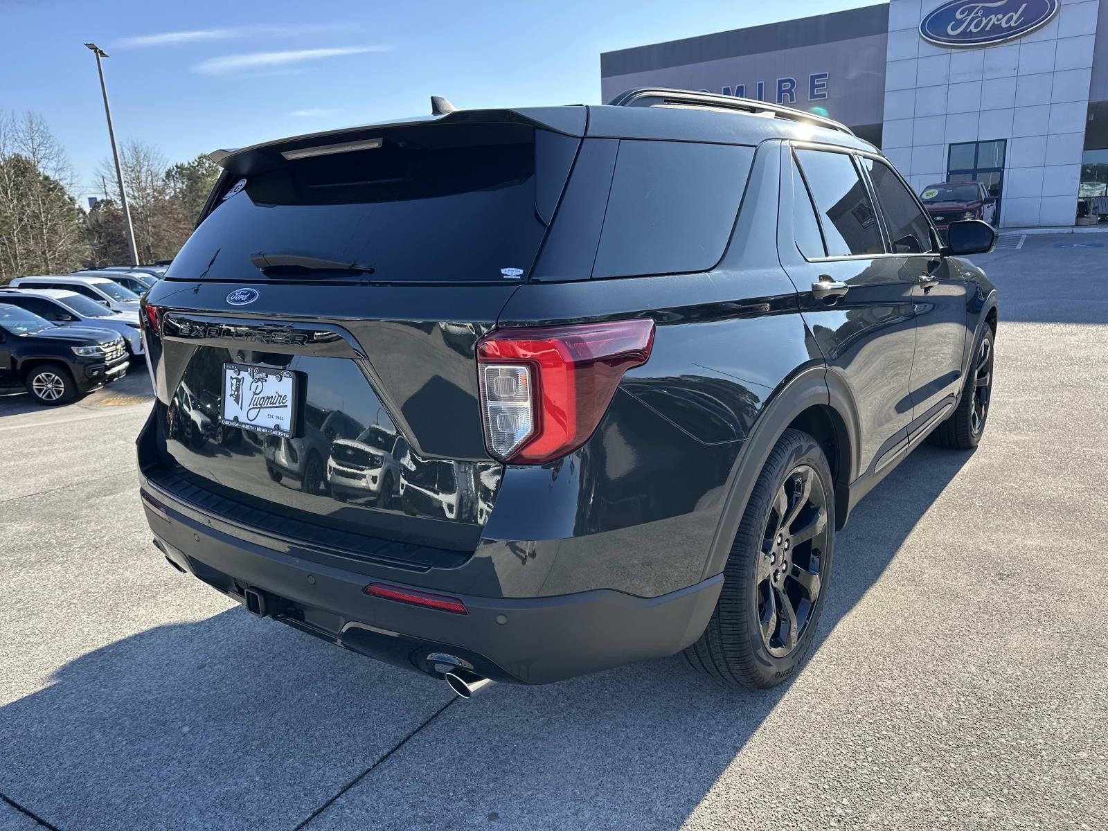 2024 Ford Explorer ST-Line