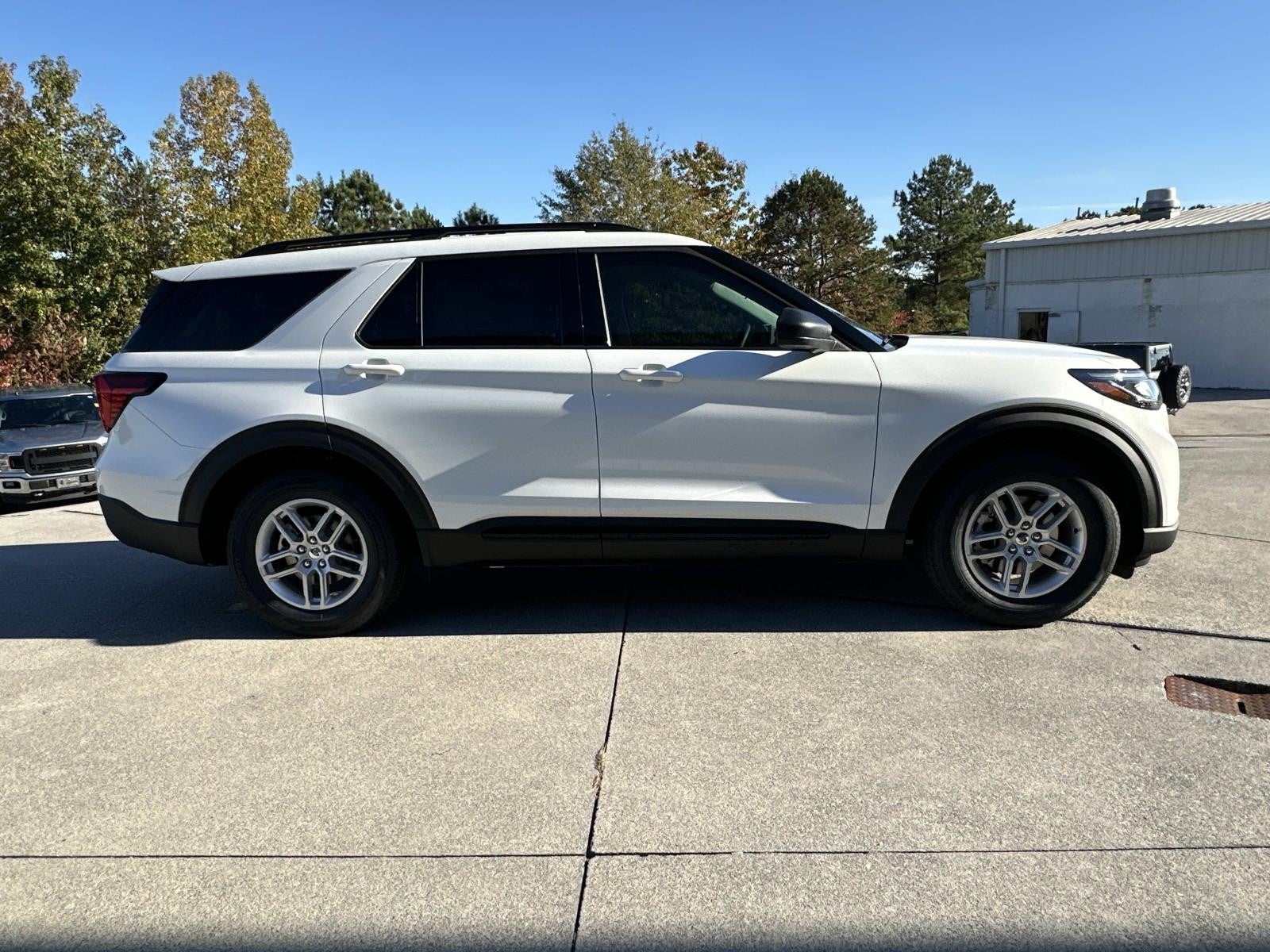 2026 Ford Explorer ACTIVE RWD